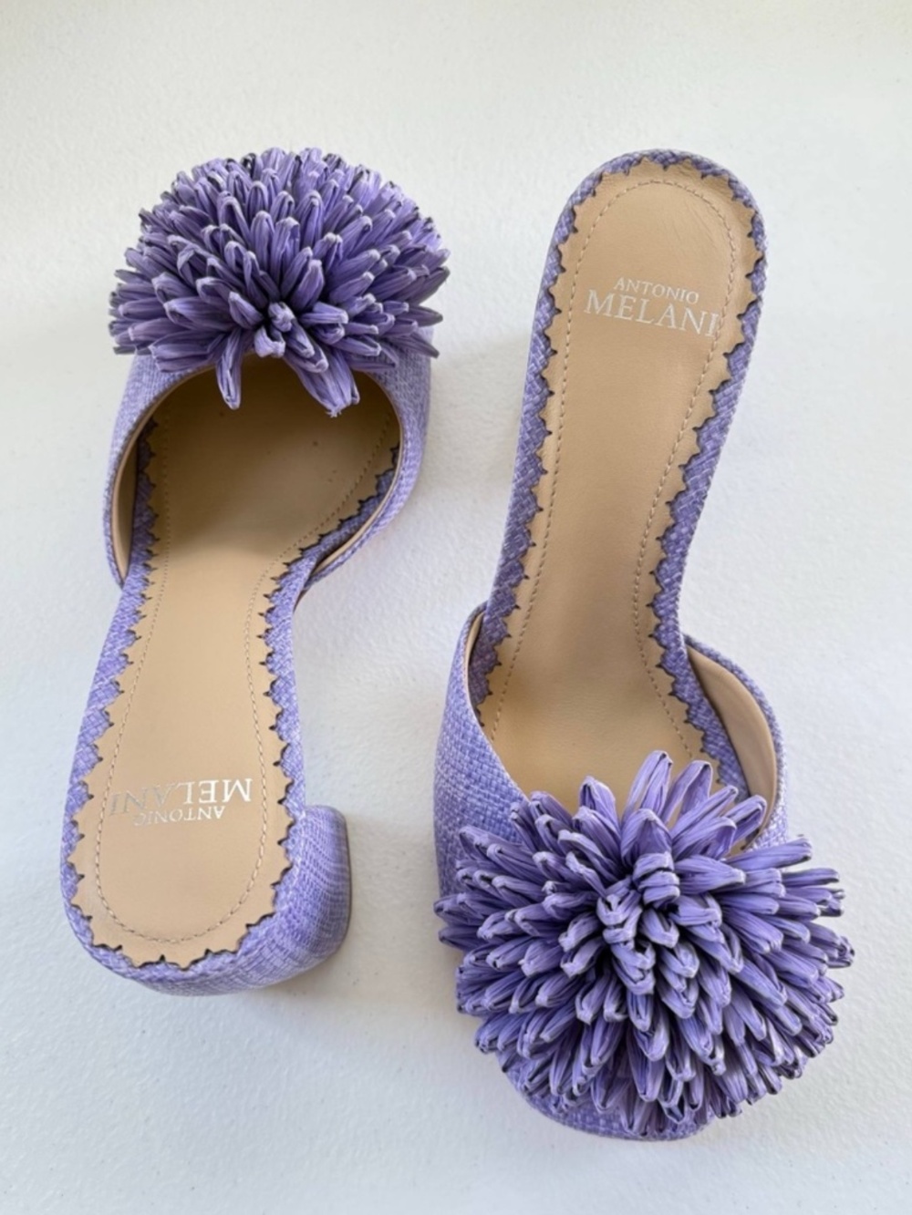 Antonio Melani Women Lavender Woven Block Heel Mule Raffia Flower Size 6.5 NWT